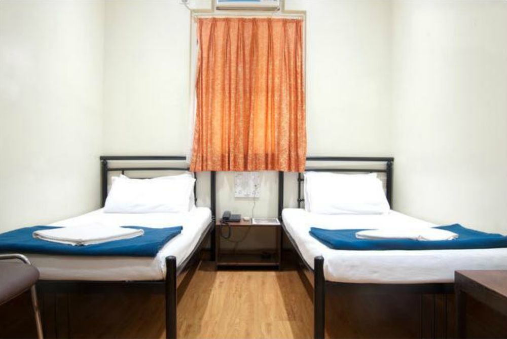 Hotel Kumkum Mumbai Exteriör bild